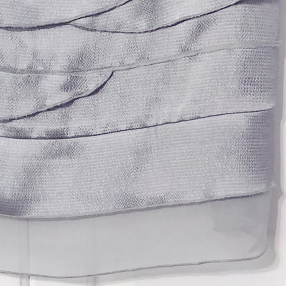 NWOT Nue Options Ice Blue Tiered Sleeveless Top - Picture 6 of 10